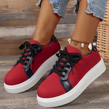 Women’s Retro Lace-Up Casual Sneakers – Lightweight Walking & Skate-Style Flats
